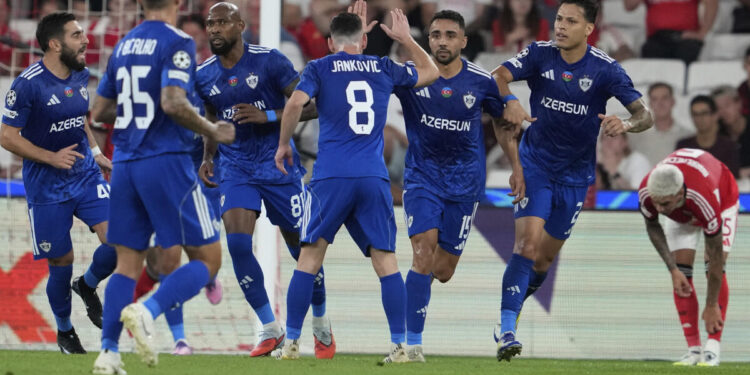 Dünya "Qarabağ"dan danışır - FOTOLAR