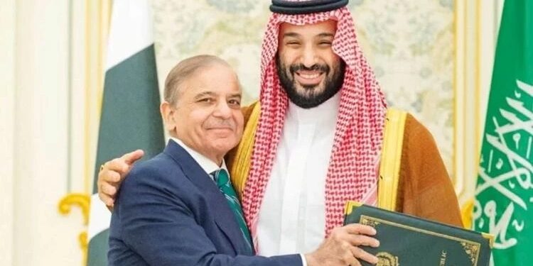 Pakistan və Səudiyyə Ərəbistanı arasında hərbi strateji tərəfdaşlıq müqaviləsi imzalanıb