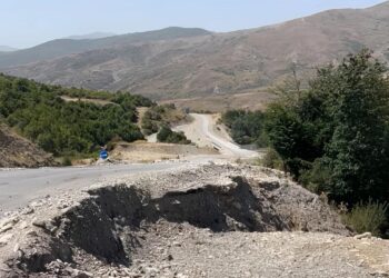 Dəmirçi-Lahıc avtomobil yolu çökdü