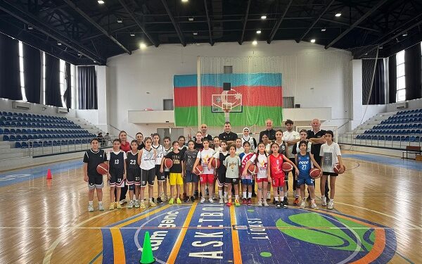 Qızlar arasında milli komandaya seçim turu baş tutub