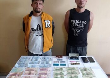 Dövlət sərhədində iki nəfər saxlanıldı