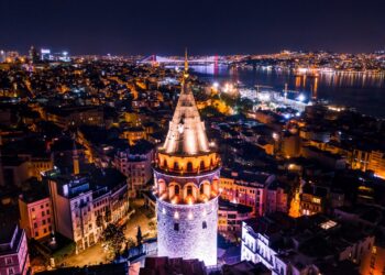 Gecə Muzeylərindən Sualtı Macəralara – Türkiyənin ən yaxşı “Noctourism” təcrübələri