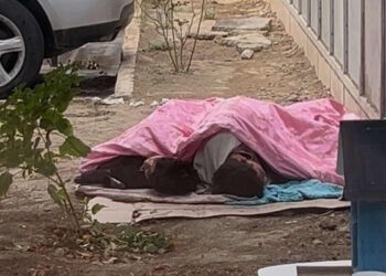 Bakıda 2 uşaq küçədə gecələdi