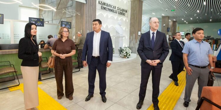 Qırğız nümayəndə heyəti “ASAN xidmət”də-FOTOLAR