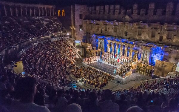 Dünya opera ulduzları Türkiyənin qədim amfiteatrında – Möhtəşəm Aralıq dənizi festivalı başlayır