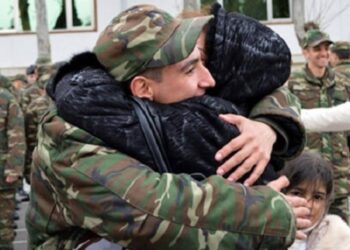 Gənc əsgərlərlə görüşə məhdudiyyət qoyuldu – RƏSMİ