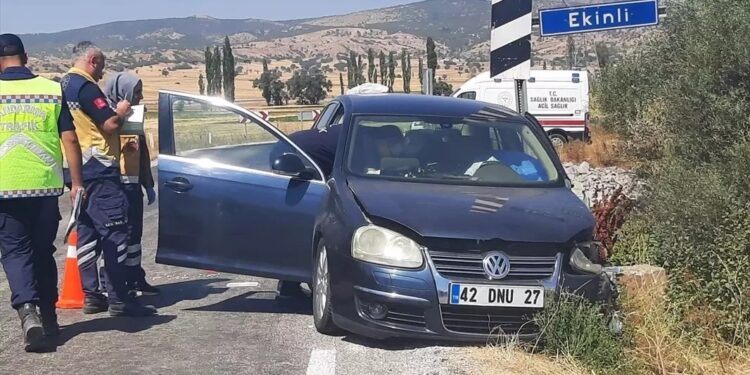 Avtomobil körpüyə çırpıldı: Övladları öldü, valideyinləri yaralandı