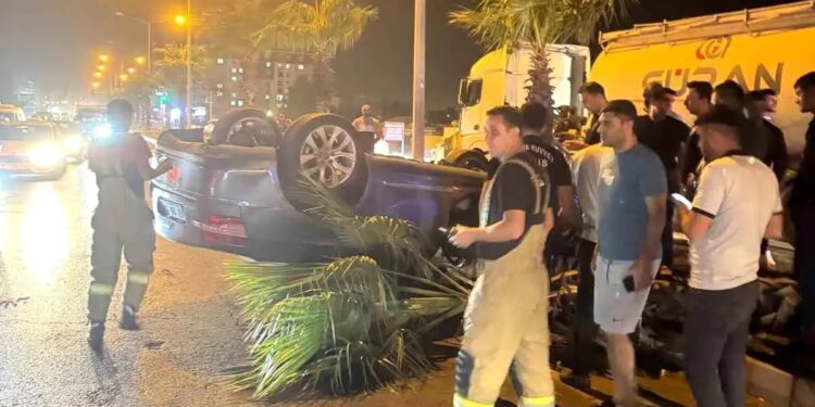 Avtomobil aşdı: Sürücü yaralandı