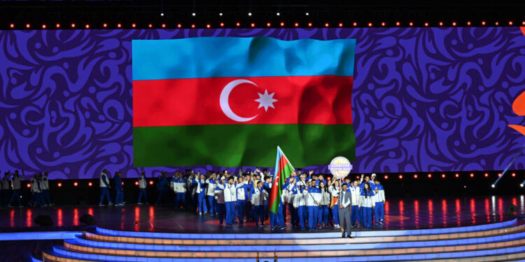 İlham Əliyev və Mehriban Əliyeva Gəncədə III MDB Oyunlarının açılış mərasimini izləyiblər - FOTOLAR