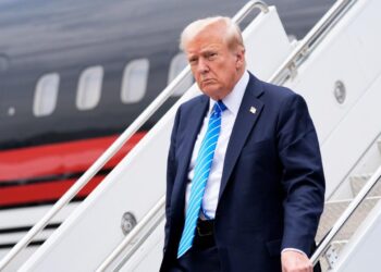 Tramp Azərbaycanla bağlı paylaşım etdi – FOTOLAR