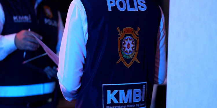 Onlayn qumar kartları biznesi ifşa edildi: 12 nəfər saxlanıldı - VİDEO