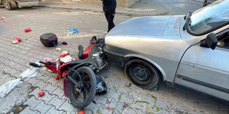 Minik avtomobili və motosiklet toqquşdu: 1 yaralı