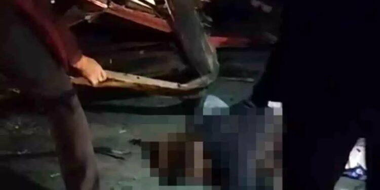 Avtomobil baryerlərə çırpıldı: 1 yaralı