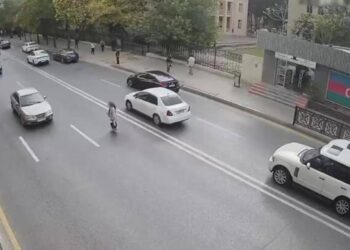 Bakıda piyadaların vurulduğu dəhşətli qəzalar – Anbaan görüntülər