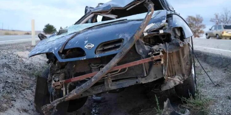 Avtomobil aşdı: 3 yaralı