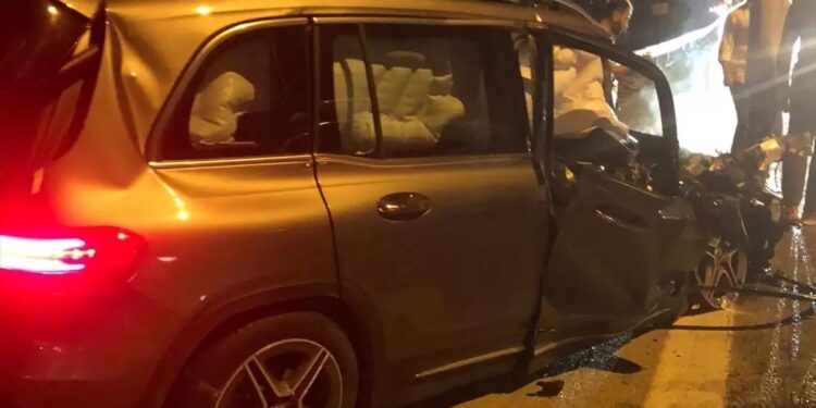 Minik avtomobili və yük maşını toqquşdu: 1 yaralı