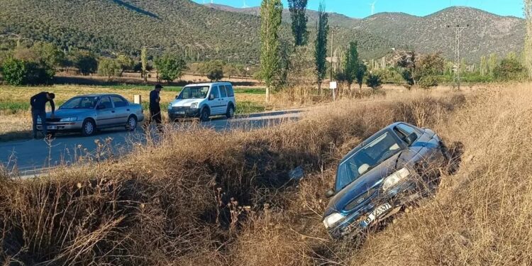 Avtomobil aşdı: 3 yaralı