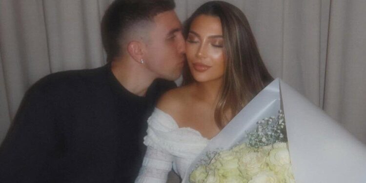 "Qarabağ"ın futbolçusu nişanlandı - FOTO