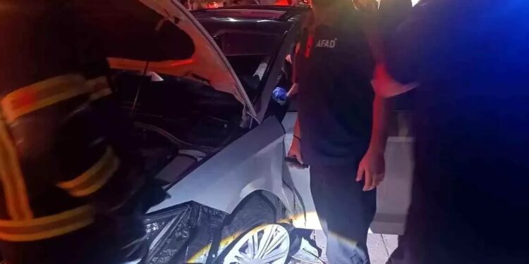 Avtomobil aşdı: 2 yaralı