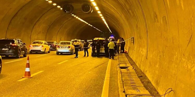 Silahlı insident : 1 ölü, 1 yaralı