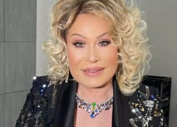 “Xoşbəxtlik ailə qurmaqda deyil”