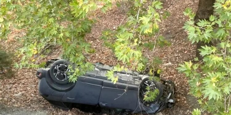 Avtomobil yol kənarına aşdı: 1 yaralı