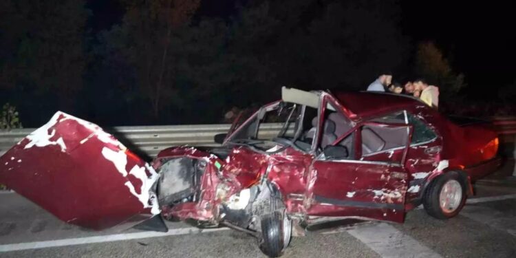 İki avtomobil toqquşdu: 1 yaralı