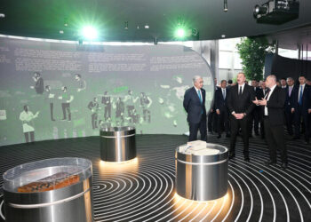 İlham Əliyev və Tokayev Astanada “Alem.ai” Beynəlxalq Süni İntellekt Mərkəzində olublar – FOTOLAR