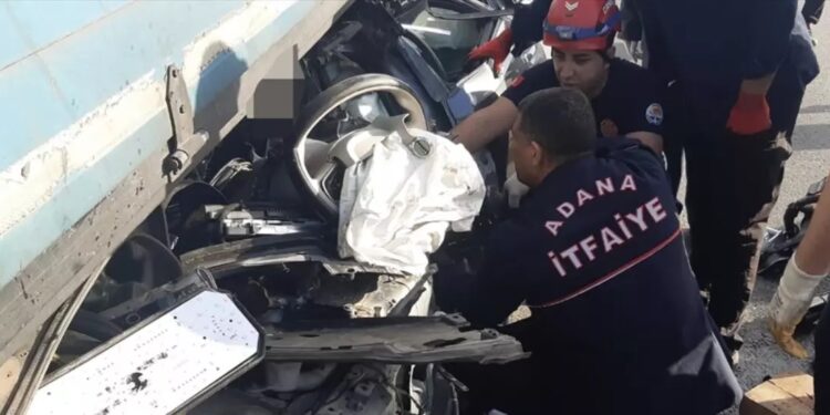 Minik avtomobili və TIR toqquşdu: 1 ölü