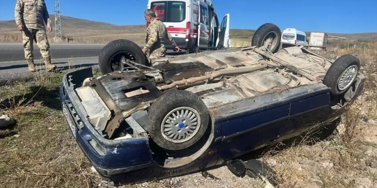 Avtomobil aşdı: 4 yaralı