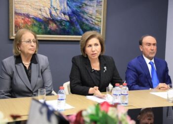 Universitetə qəbul olunmuş şəhid xanımları ilə görüş keçirilib