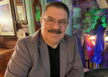 Ağadadaş Ağayev xanımının xəstəliyindən danışdı