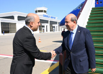 Ersin Tatar Azərbaycana səfərə gəlib – FOTOLAR