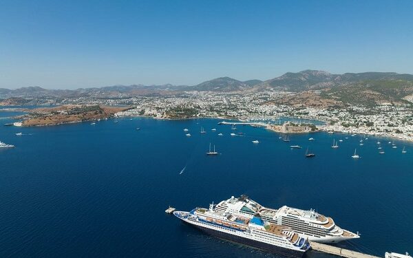Türkiyənin kruiz turizmi son 12 ilin zirvəsinə çatdı, 18 limanda 1,5 milyon sərnişin qəbul edildi