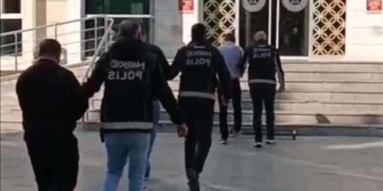 3 nəfər narkotik alverçisi saxlanıldı