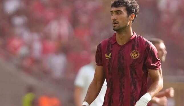 Mahirə görə iclas oldu - Niyə oynamır?