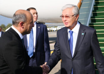 Tokayev Azərbaycana səfərə gəlib – FOTOLAR