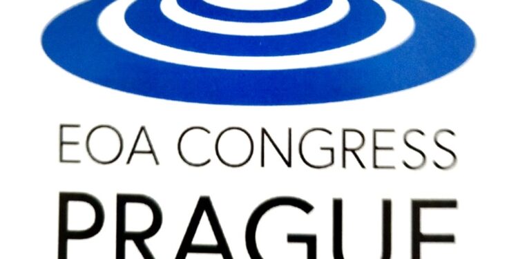 Ağacan Abıyev AOA-nın xüsusi mükafatı ilə təltif edilib