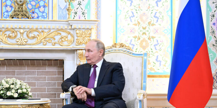 Putin AZAL-ın təyyarə qəzasından danışdı