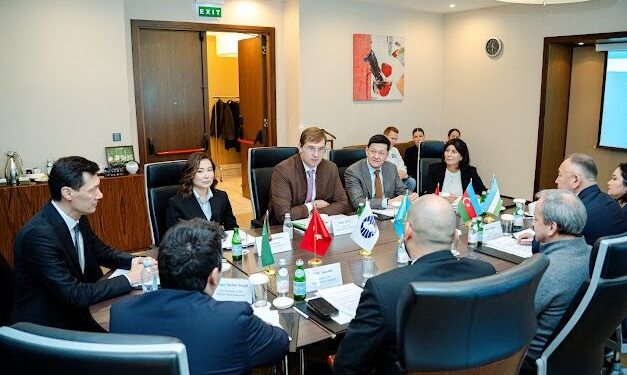 Türkdilli Ölkələrin Şahmat Assosiasiyasının rəhbər şəxslərinin iclası keçirilib