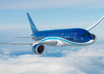 AZAL-ın təyyarəsi İrəvana eniş etdi – FOTO