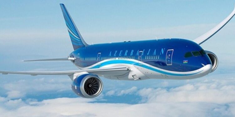AZAL-ın təyyarəsi İrəvana eniş etdi - FOTO