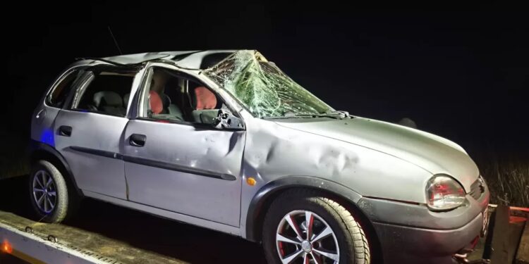 Avtomobil aşdı: 2 yaralı