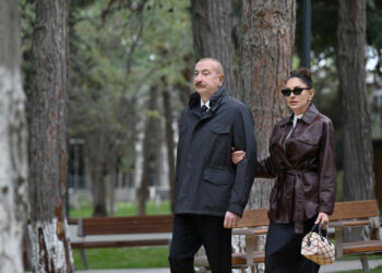 Prezident və birinci xanım Bakıda salınan yeni parkın açılışında iştirak ediblər – FOTOLAR