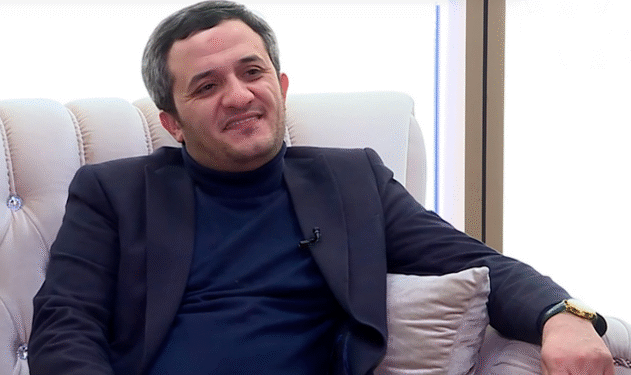 Orxan Lökbatanlı özünə 250 minlik maşın aldı - VİDEO