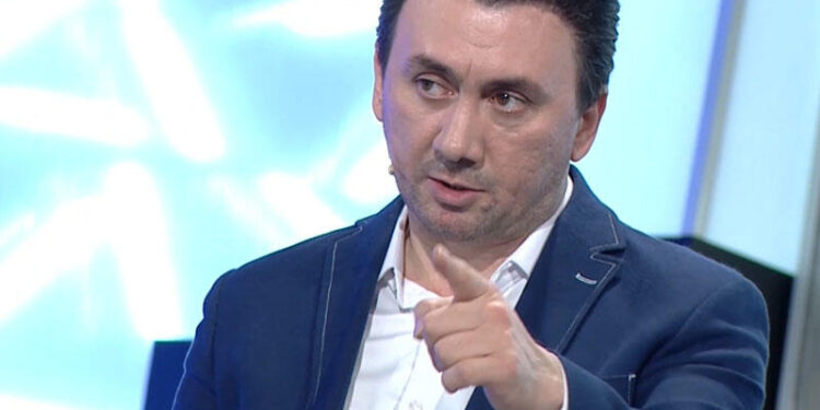 Aqşin-Manaf qalmaqalı yenidən "alovlandı": "Üz-üzə danışacağıq"