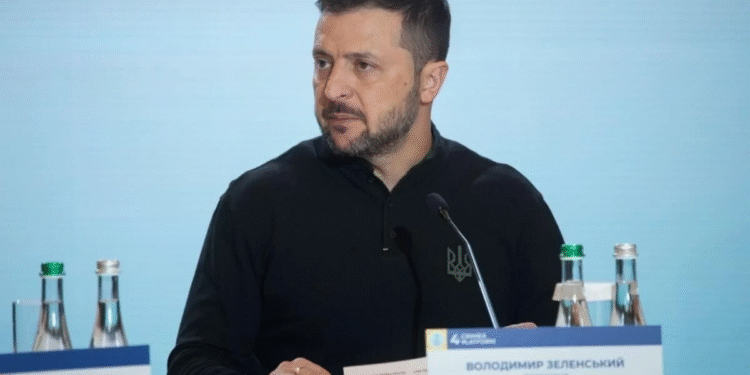 Zelenski: "Dünya susur, Rusiya hücumlarını artırır"