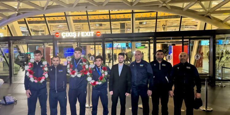 Xetaq Qazyumov: “Ondan bu qızıl medalı çoxdan gözləyirdik”