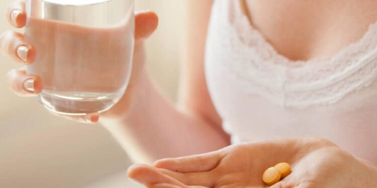 Özbaşına vitamin qəbulu qaraciyəti məhv edir - Açıqlama