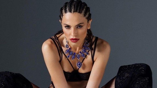 Günay Pərvinə söz atdı: "İnandırıcı deyil"